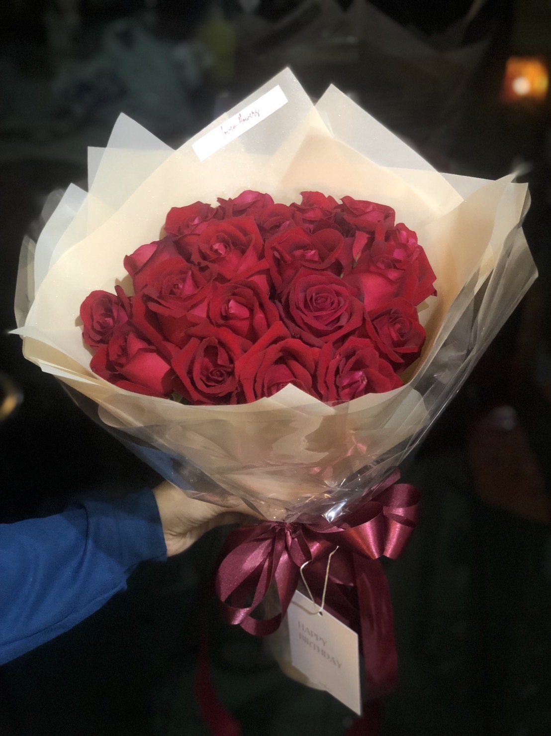 20 Red Roses - Image 3