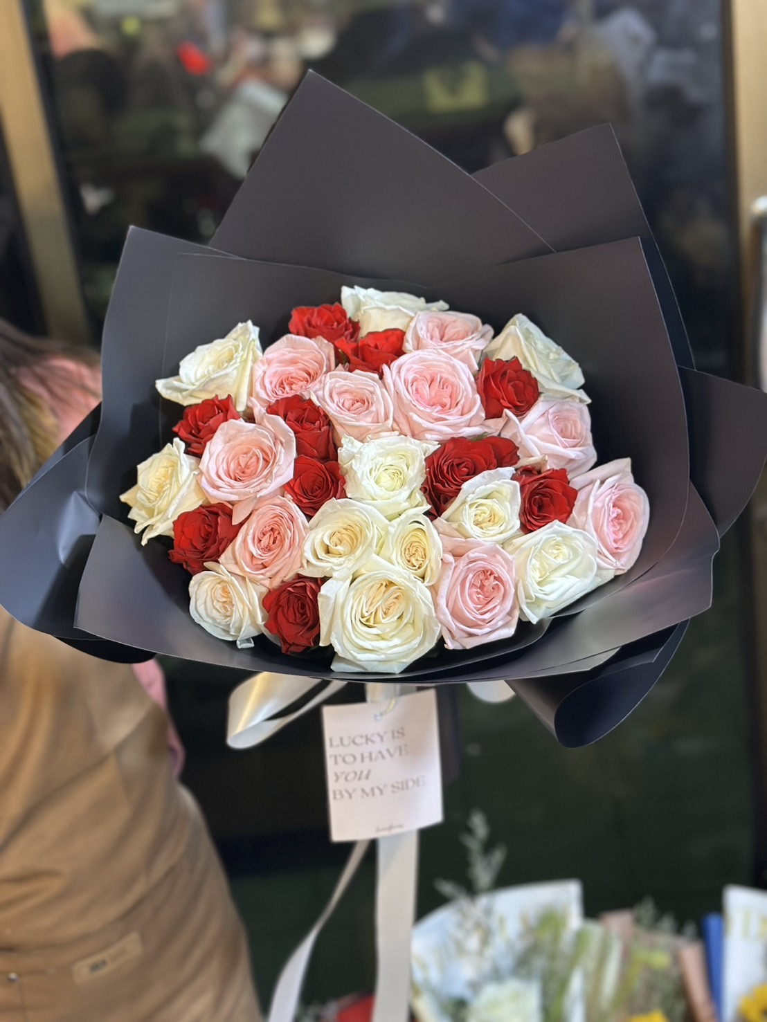 30 Roses Mix Bouquet - Image 2