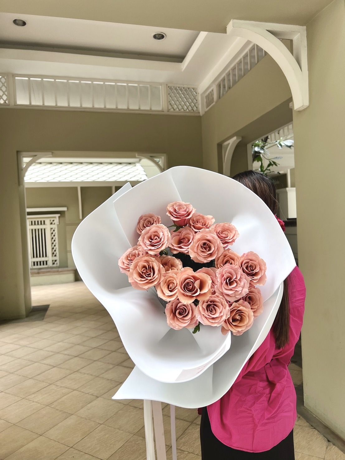 20 Cappucino Roses Bouquet | Trendy Wrapping