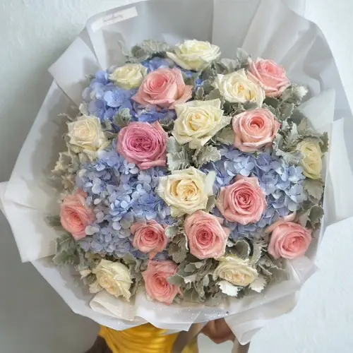 การดูแลดอกไม้สดในแจกันให้อยู่ได้นาน